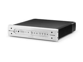 Silver Finish Rack Mount Amplifier